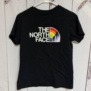 The North Face Rainbow Logo T-Shirt Womens Medium Black Graphic EUC